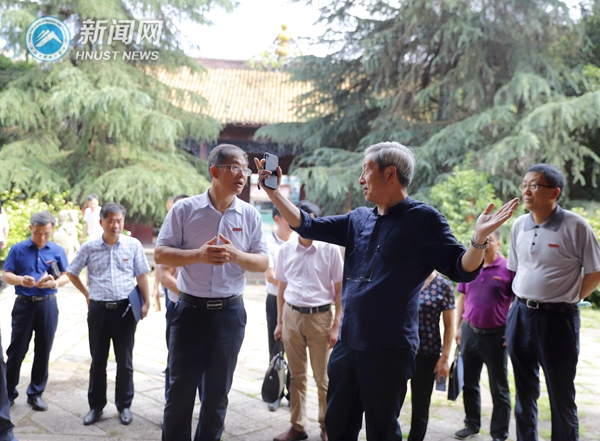 d6bff399dcb345c4b24c8d6a0a6ca975.jpg 文庙1.jpg