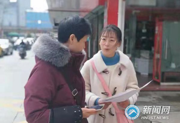 05f034c2219a4219815bd644178cad83.jpg 童谣1.jpg