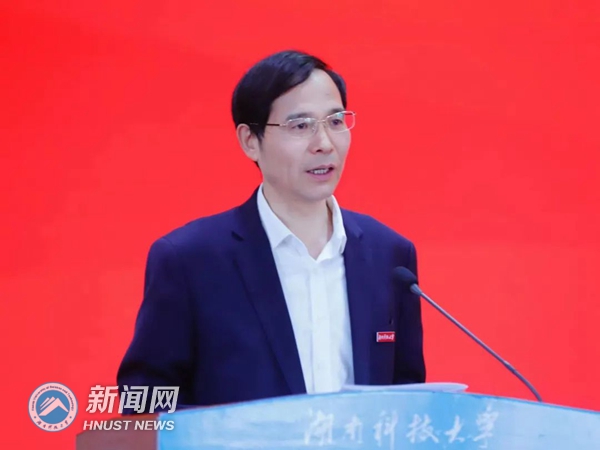 986575f0721747988a6100118b78635a.jpg 理事会2.jpg