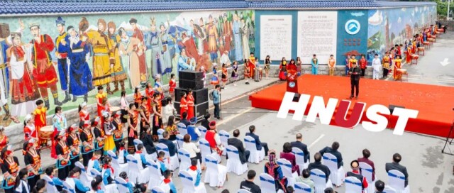 62502536089e46e3b6524549578110e8.jpg 文化墙2.jpg