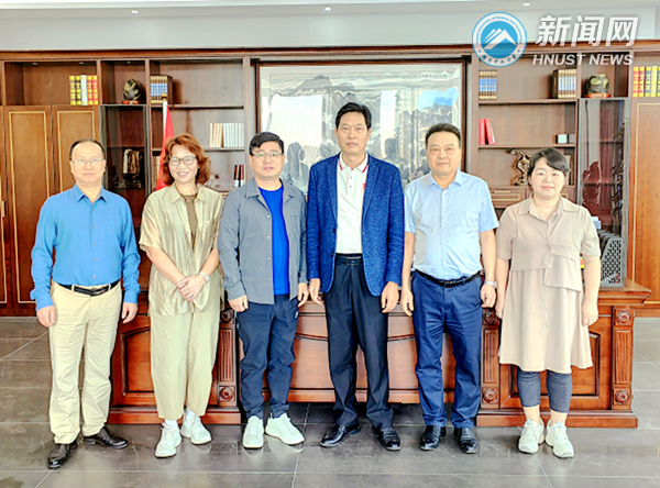 22a73e36eb2040568a0e99c8efb96cf1.png 新疆6.png