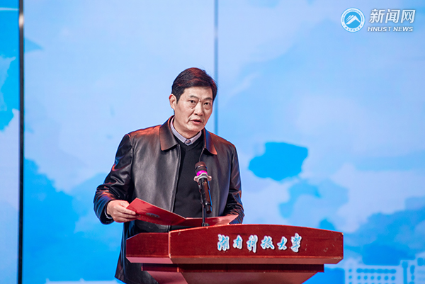 7cd051d81a484f15afeb7b769a76352f.jpg 14-2-2.jpg