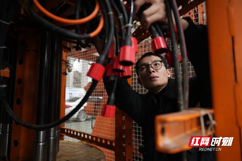 5005c389440043e4aada2f94dfbf8fc0.jpg 红网5.jpg