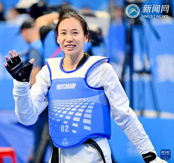 d224383b99994dee906c78696b531b06.png 邹芳2.png